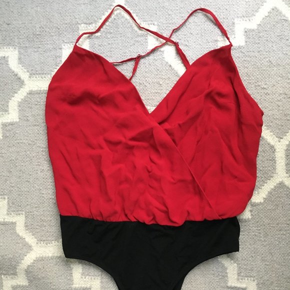 Slinky Red Bodysuit Top - Picture 1 of 2
